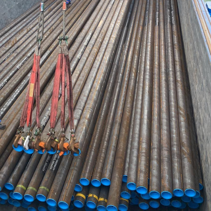 Quy trình chằng buộc ống thép bằng sling và thiết bị nâng tại cảng